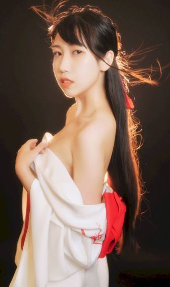 迷人乡下女bd高清台湾_手机免费观看
