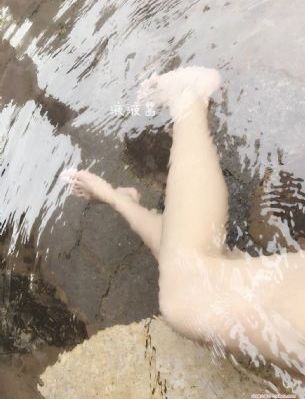 主播野外勾搭路人做爰视频_DVD高清免费观看